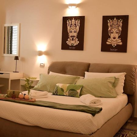 Madre Terra Apartment & Rooms Terrasini Esterno foto