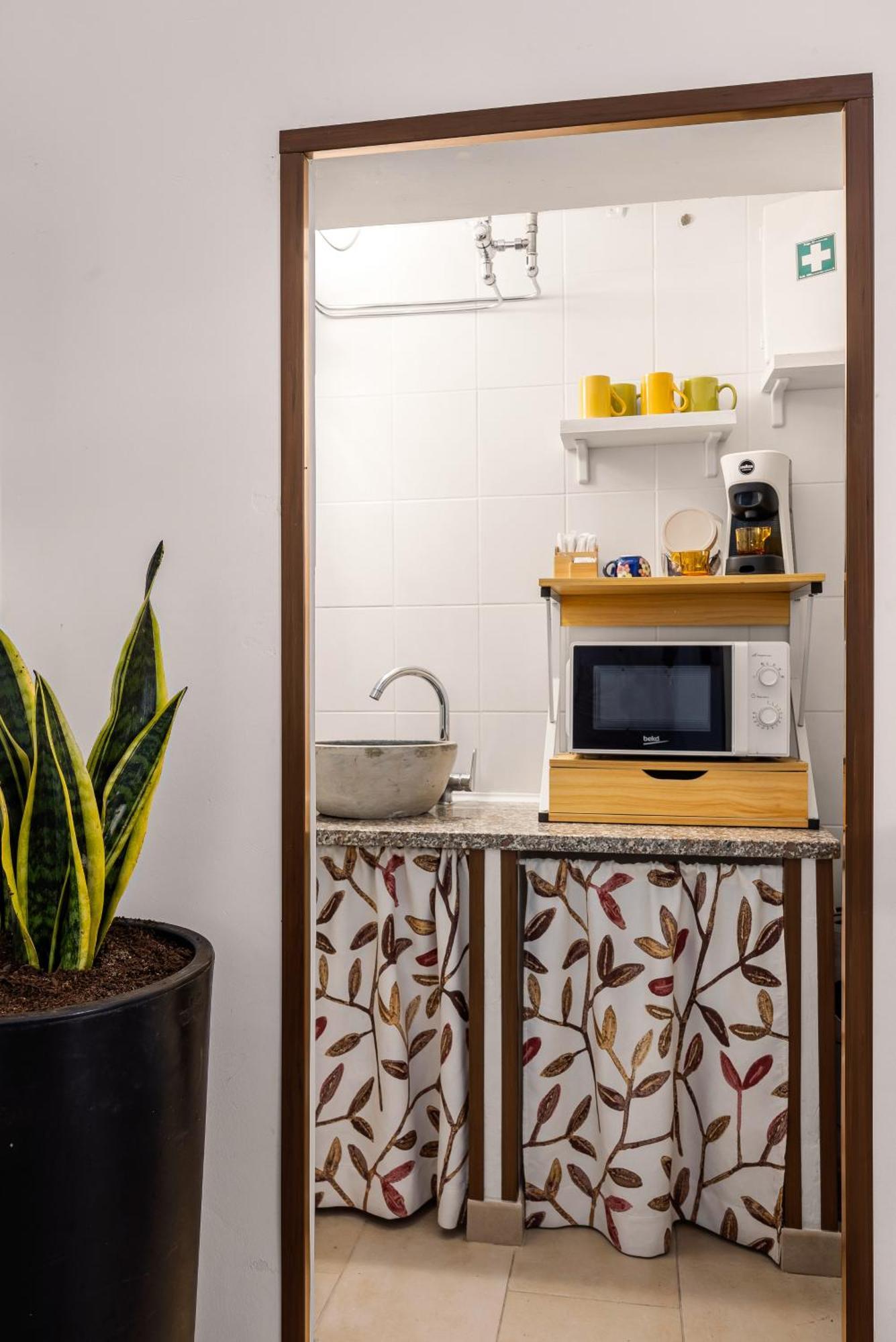 Madre Terra Apartment & Rooms Terrasini Esterno foto