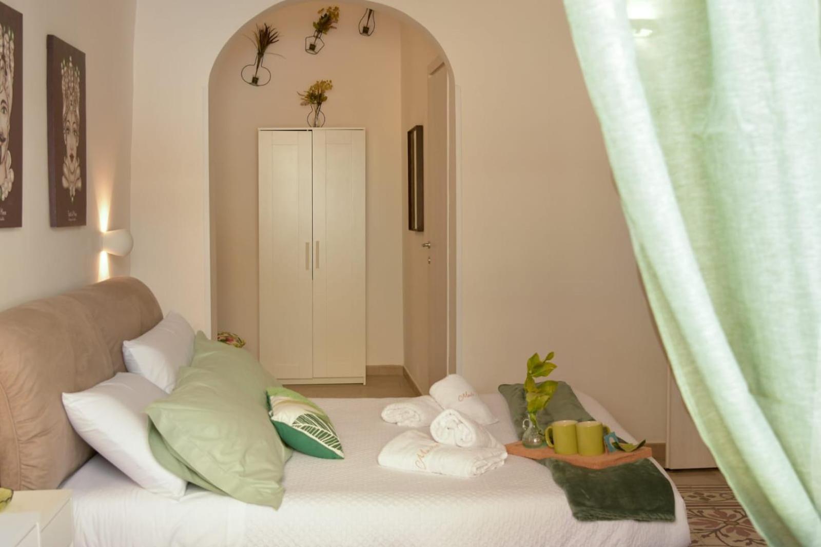 Madre Terra Apartment & Rooms Terrasini Esterno foto
